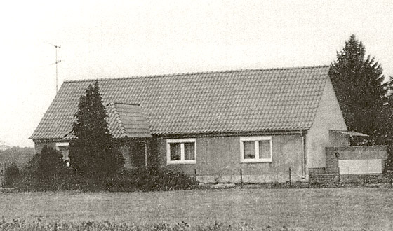 Blick auf das ehemalige Ziegeleigrundstck, Grtnerhaus.
