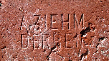 Ziegel Derben (a. Elbe), A. Ziehm, ca. 1880-1900. Berlin, Humboldt-Universität, Restaurationsarbeiten, Bauschutt.