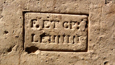 Ziegel Lehnin, Fiedler und Carl Packard, ca. 1840-1860. Berlin-Mitte, Auguststr. Ruine Bauschutt.