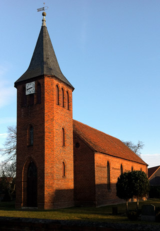 Kirche in Böhne erbaut 1838